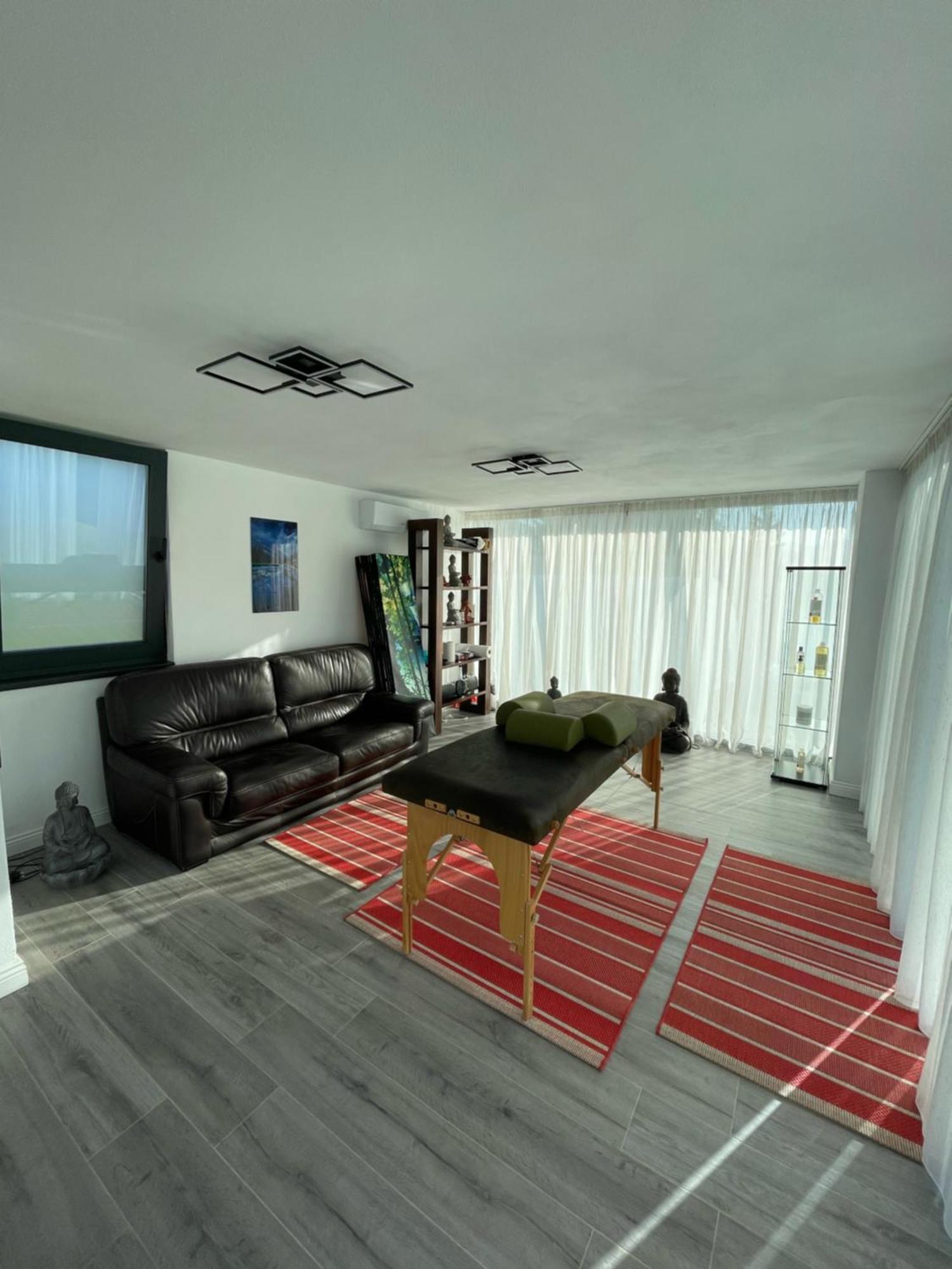 Hotel Roser House Boutique - Pe Malul Lacului Colibiţa Εξωτερικό φωτογραφία