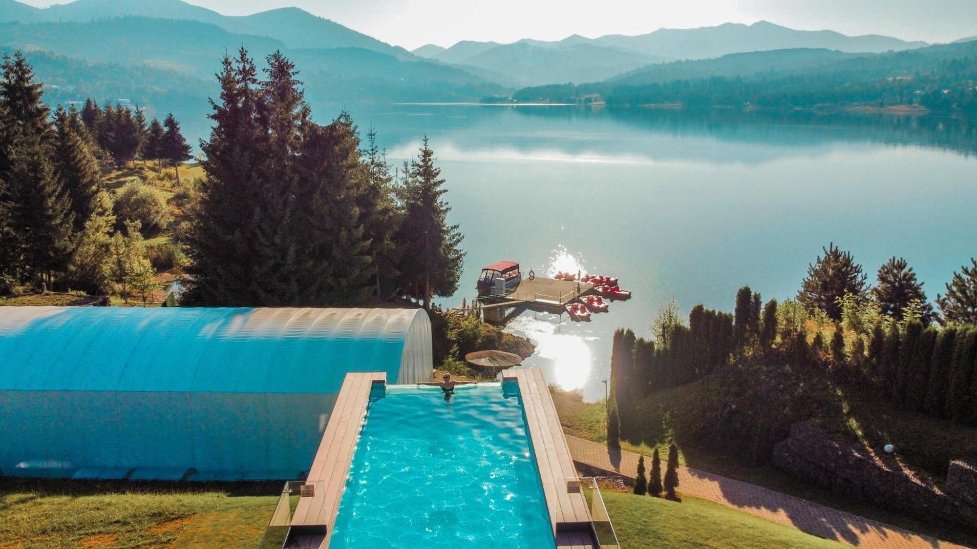 Hotel Roser House Boutique - Pe Malul Lacului Colibiţa Εξωτερικό φωτογραφία