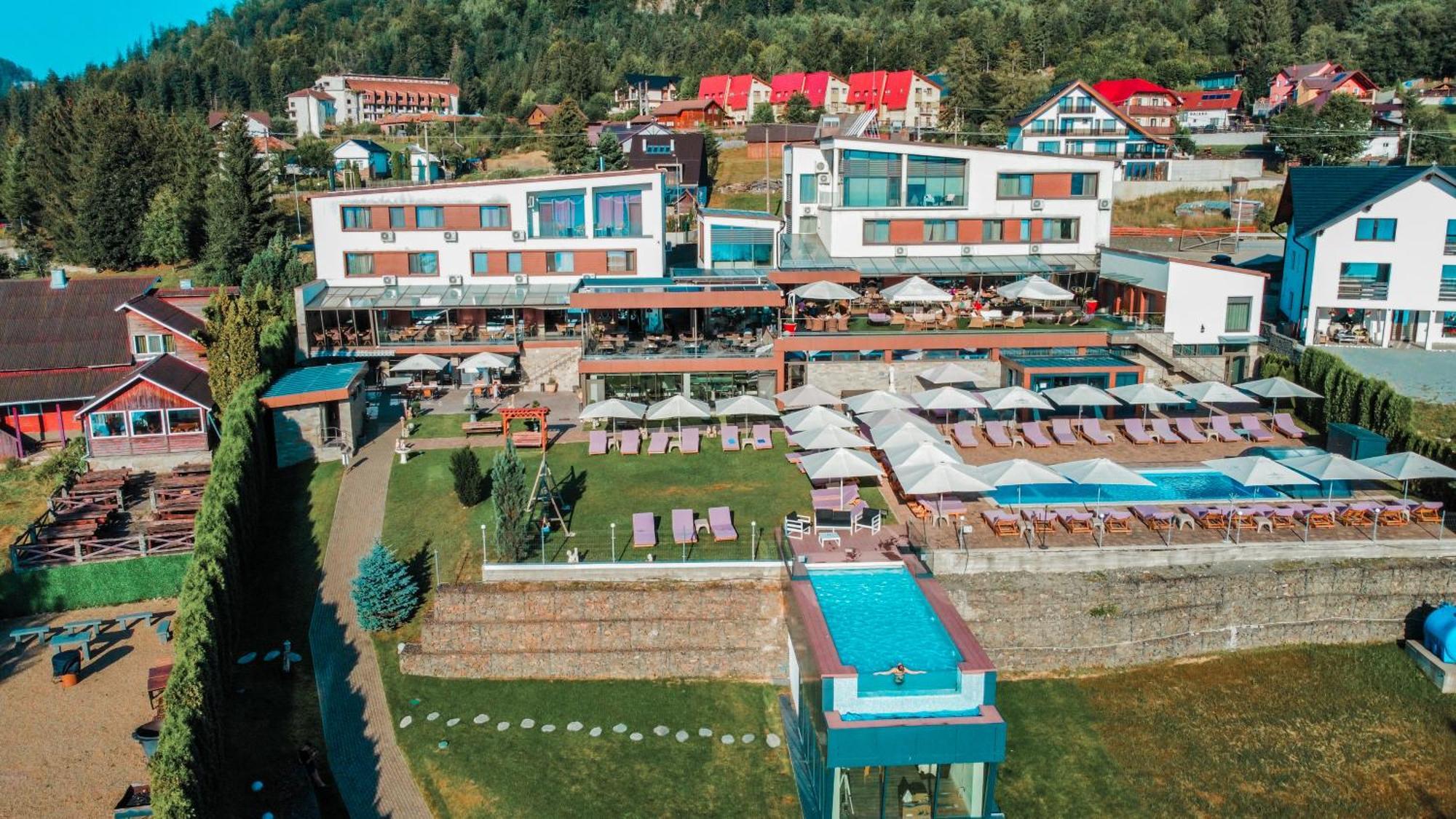 Hotel Roser House Boutique - Pe Malul Lacului Colibiţa Εξωτερικό φωτογραφία