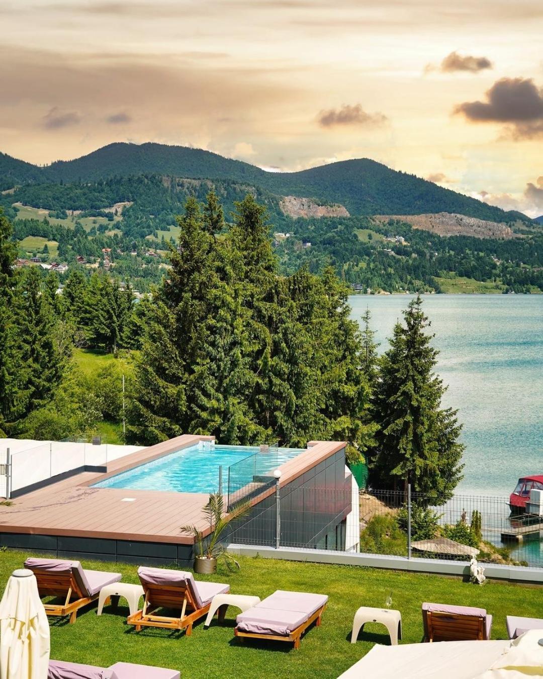 Hotel Roser House Boutique - Pe Malul Lacului Colibiţa Εξωτερικό φωτογραφία