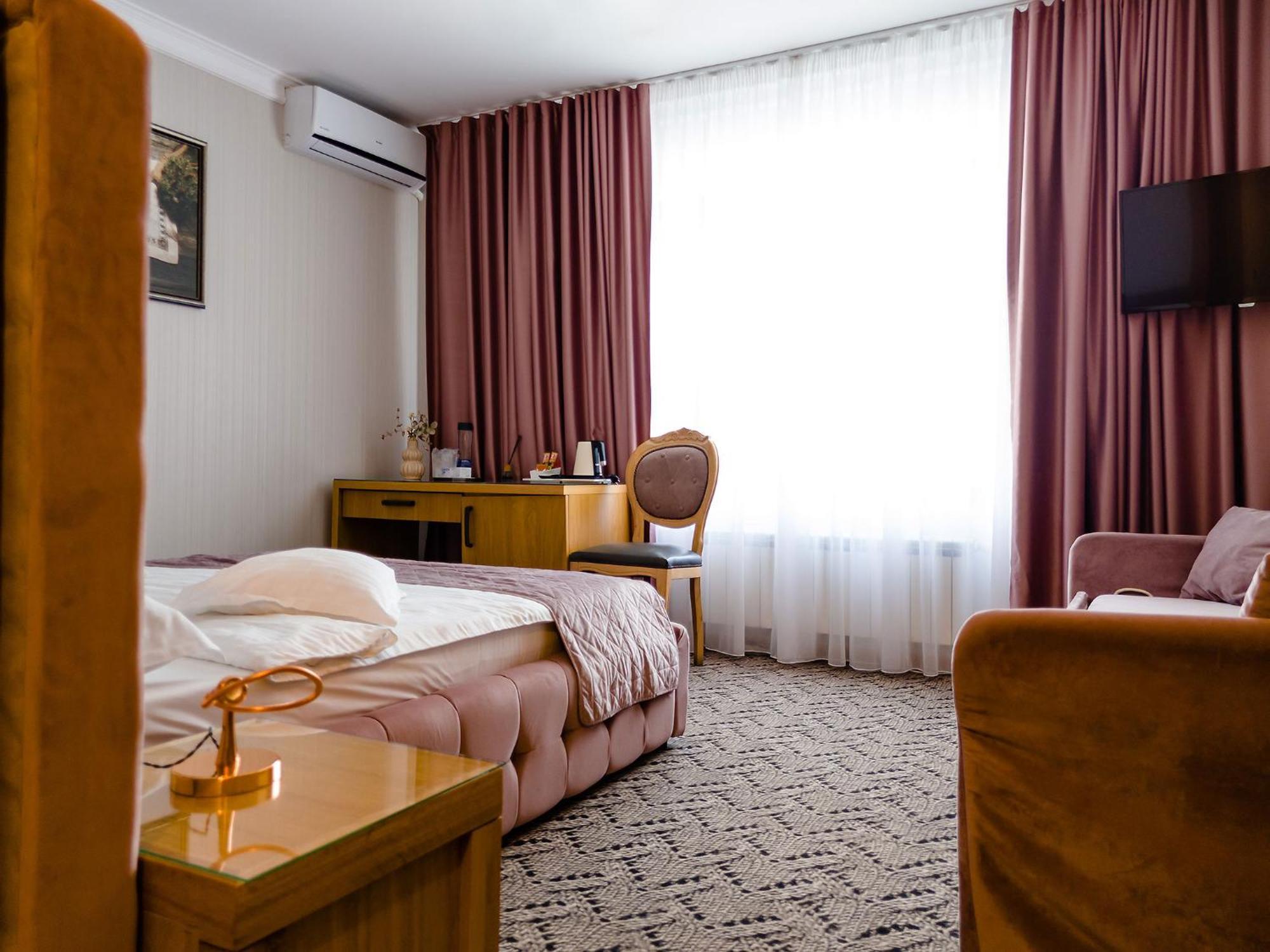 Hotel Roser House Boutique - Pe Malul Lacului Colibiţa Εξωτερικό φωτογραφία